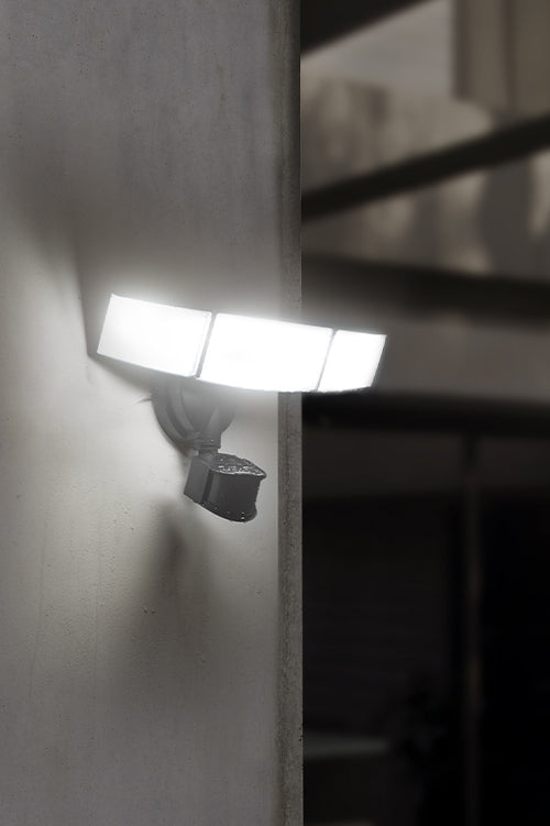 LUTEC-LED Security Lights with 3 Adjustable Heads