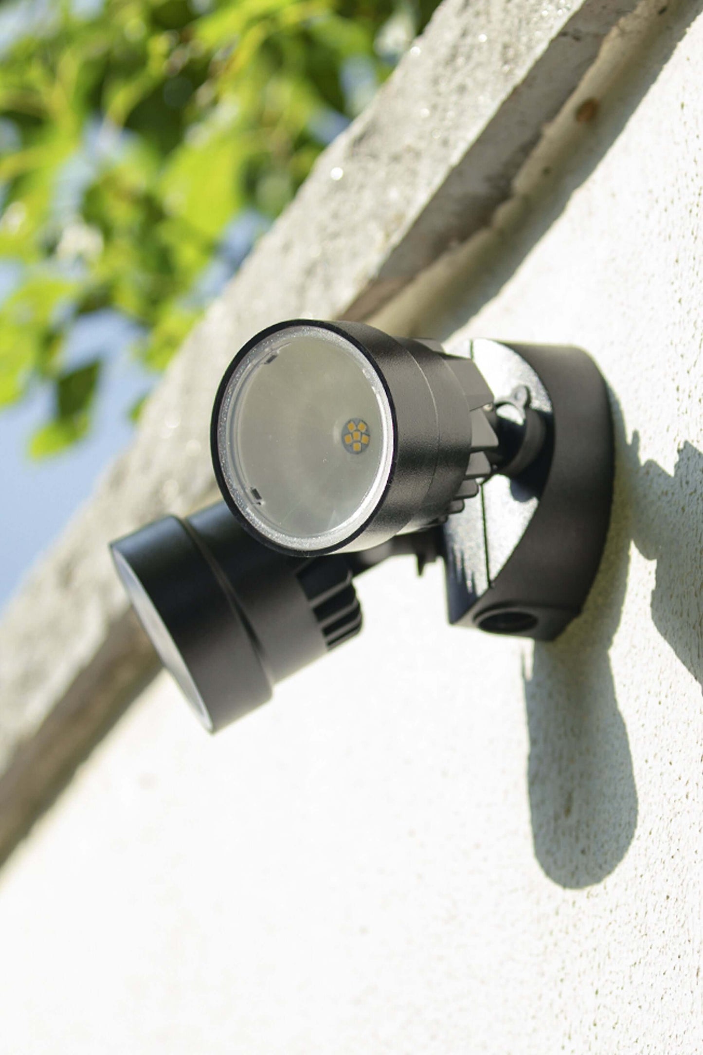 8 PACKS LUTEC-Shrimp 1130 LM, 5200K, 13.5W, Switch Control LED Dual-Head Floodlight