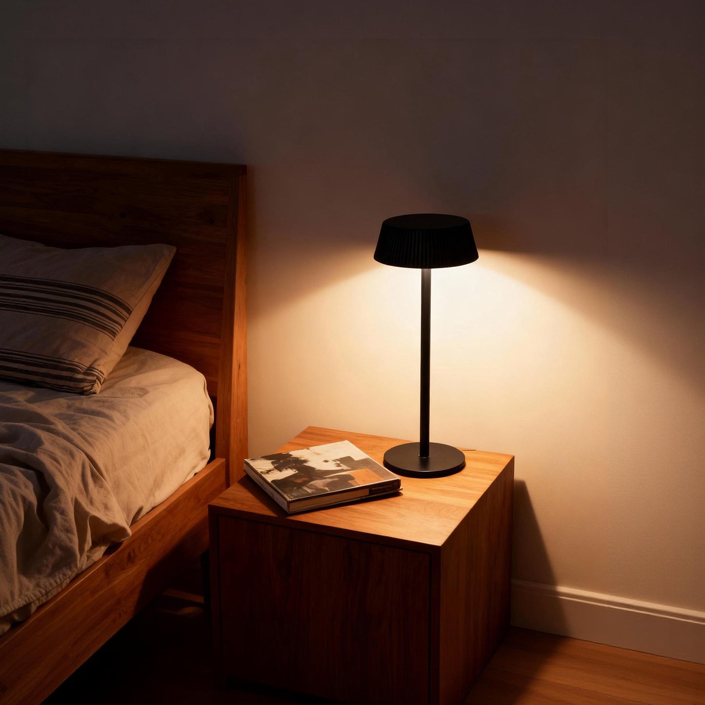 (3/6/9 Pack) USB Rechargeable Desk Lamp, 5000mah Rechargeable Battery, Two Adjustable Heights, Touch-sensitive Control, And Comes With A Wine Bottle Stopper.