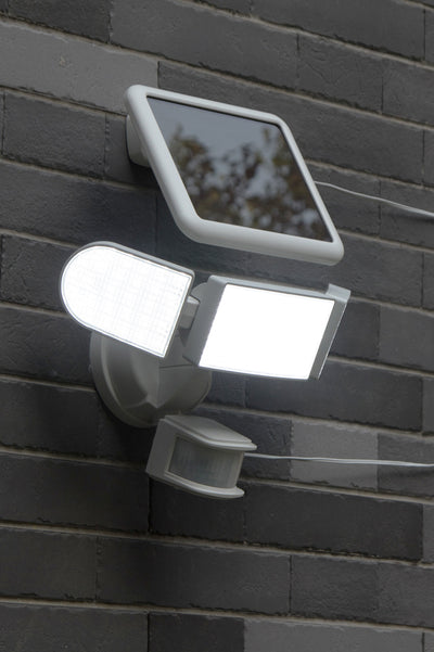 LUTEC-8 Packs, Solar Motion Sensor Light, with 3 Rotatable Heads. 1800LM 15W 5700K, Dusk to Dawn, White