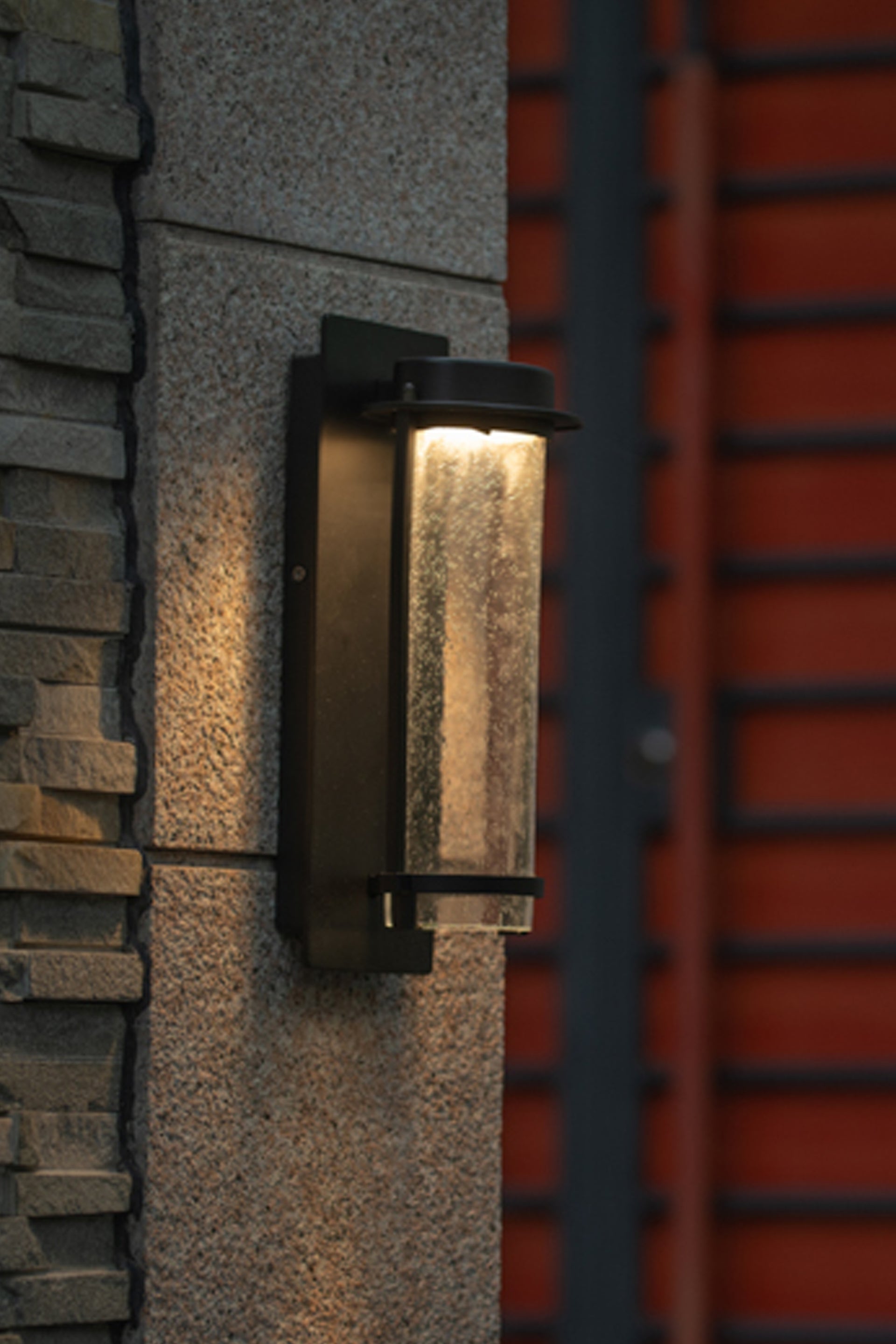 AQUARIUS ANTIQUE LED Outdoor Wall Light Seeded Glass Surround 16W 600LM 3000K